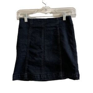 Women's Black Paige Denim Collection Black Mini Skirt. Zip back. Size Small